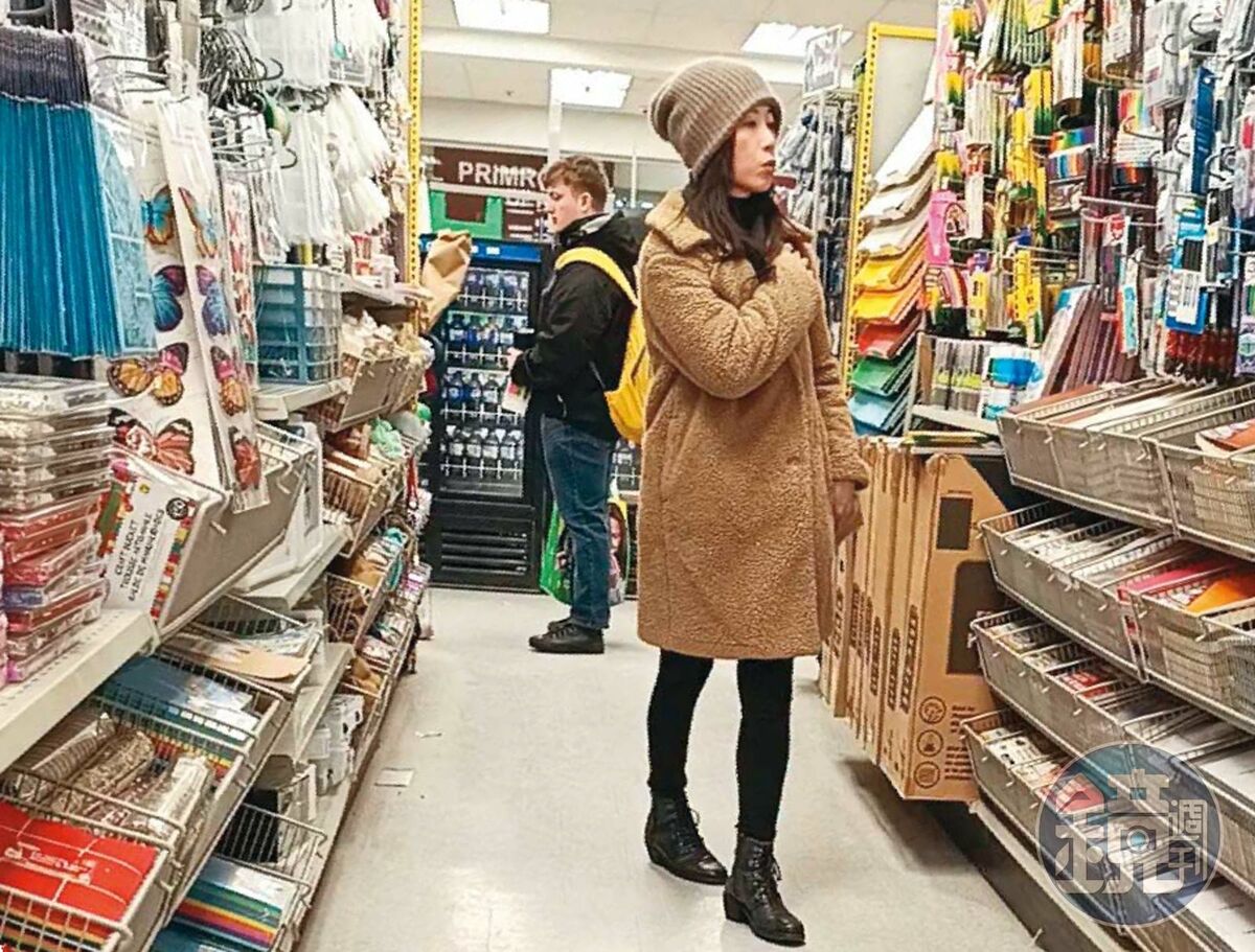遭控吸金潛逃加拿大的網紅貴婦奈奈，確認將在5月1日清晨回台，據了解抵台後將送住北檢歸案。圖為2024年本刊直擊畫面。