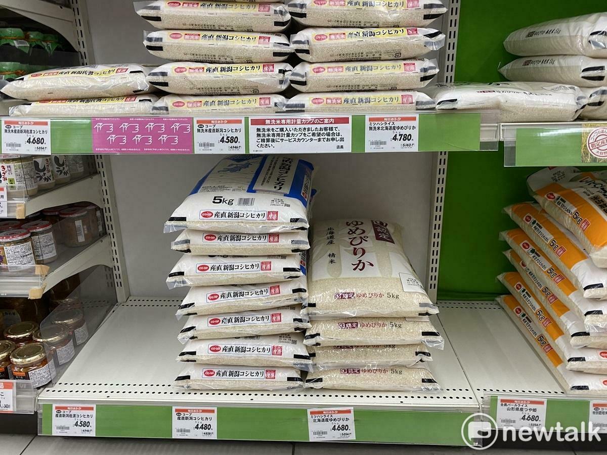 這是剛補上運到的米的大超市，也還是有的進貨遙遙無期。 圖：劉黎兒攝