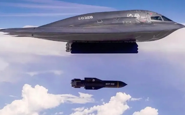 B-2轟炸機偷偷撤了! 軍費開銷太貴 川普改派「這機」駐迪戈加西亞