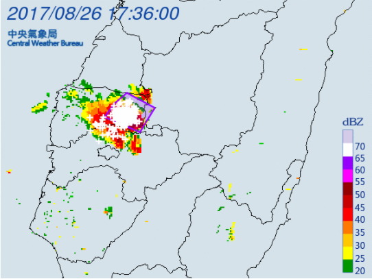 中央氣象局今(26)日17:20針對南投、雲林、嘉義發布大雷雨即時訊息，持續時間至18:15。 圖：中央氣象局