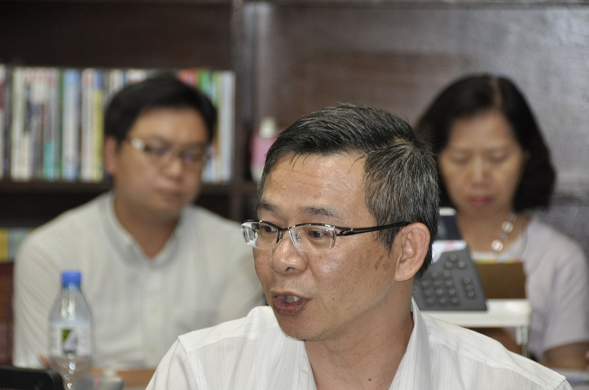 教育部國教署長邱乾國表示，小學生寫字鬆綁，字醜別再擔心老師要罰寫。 圖:陳香蘭／攝