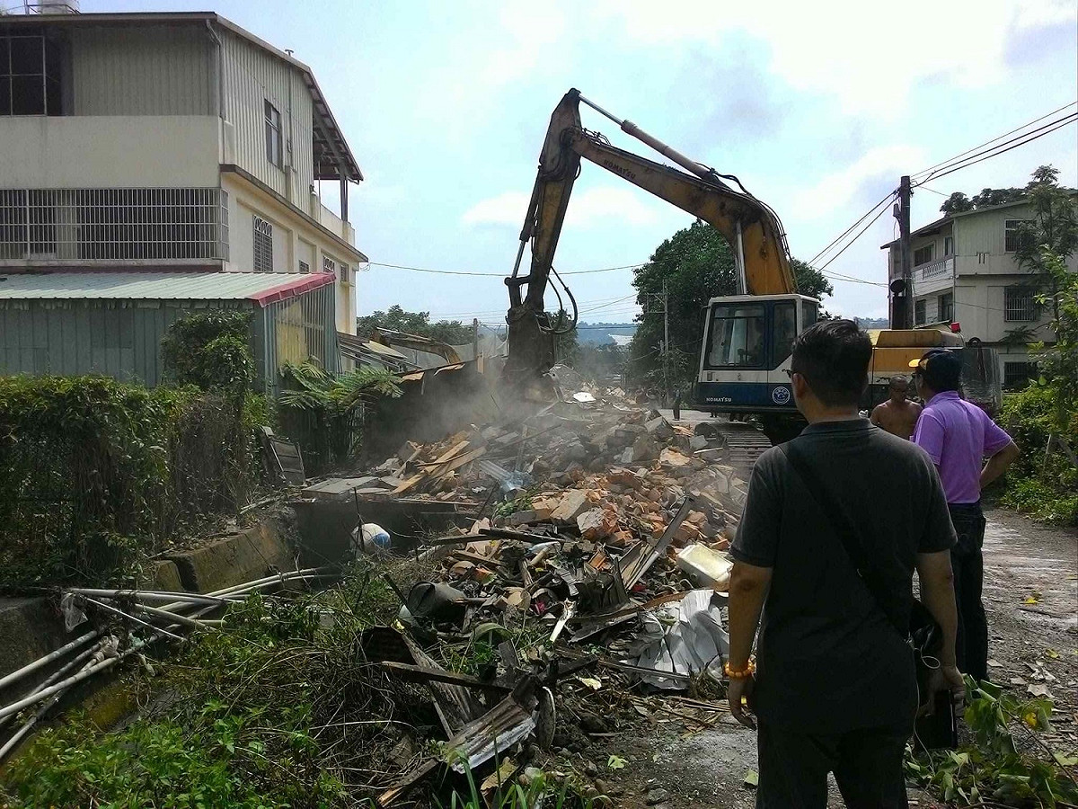 新社幼兒園旁違建拆除。 圖 : 台中市政府/提供