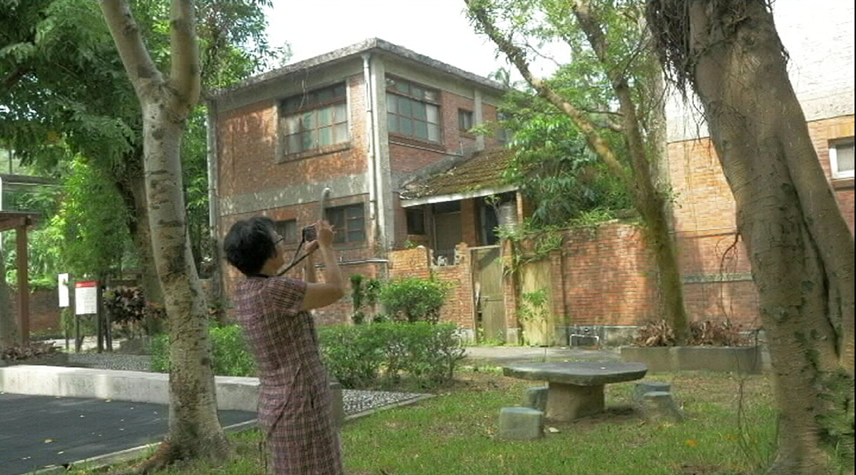 近年來，全台興起了文化覺醒的行動，保住老屋就是很重要的行動實踐之一。圖中為化南新村。 圖：陳香蘭／攝