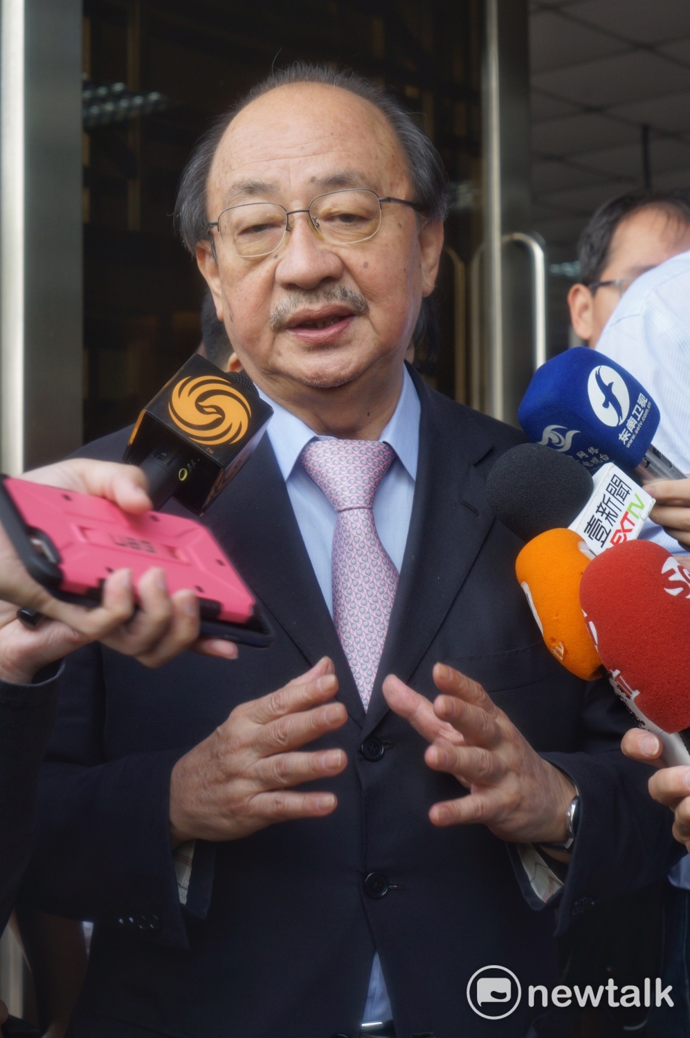 民進黨團總召柯建銘自訴前總統馬英九洩密案，高院今天再度開庭，他強調絕對會逆轉勝。 圖：常日豪/攝
