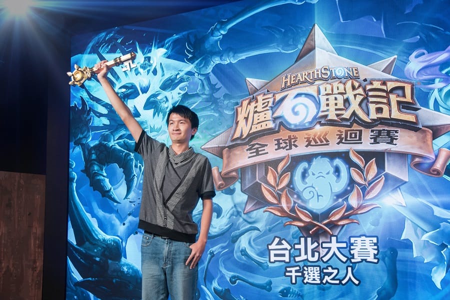 台灣選手Asura在千選之人中脫穎而出，打敗澳洲種子，成為比賽冠軍。 圖：暴雪娛樂提供