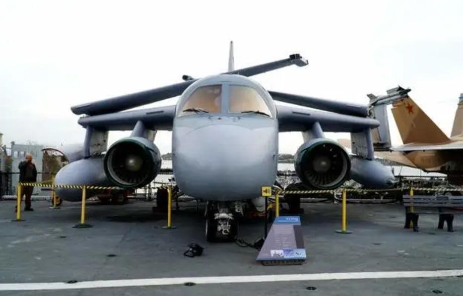 S-3「北歐海盜」固定翼艦載反潛機 圖：翻攝自儒雅隨和老泰勒