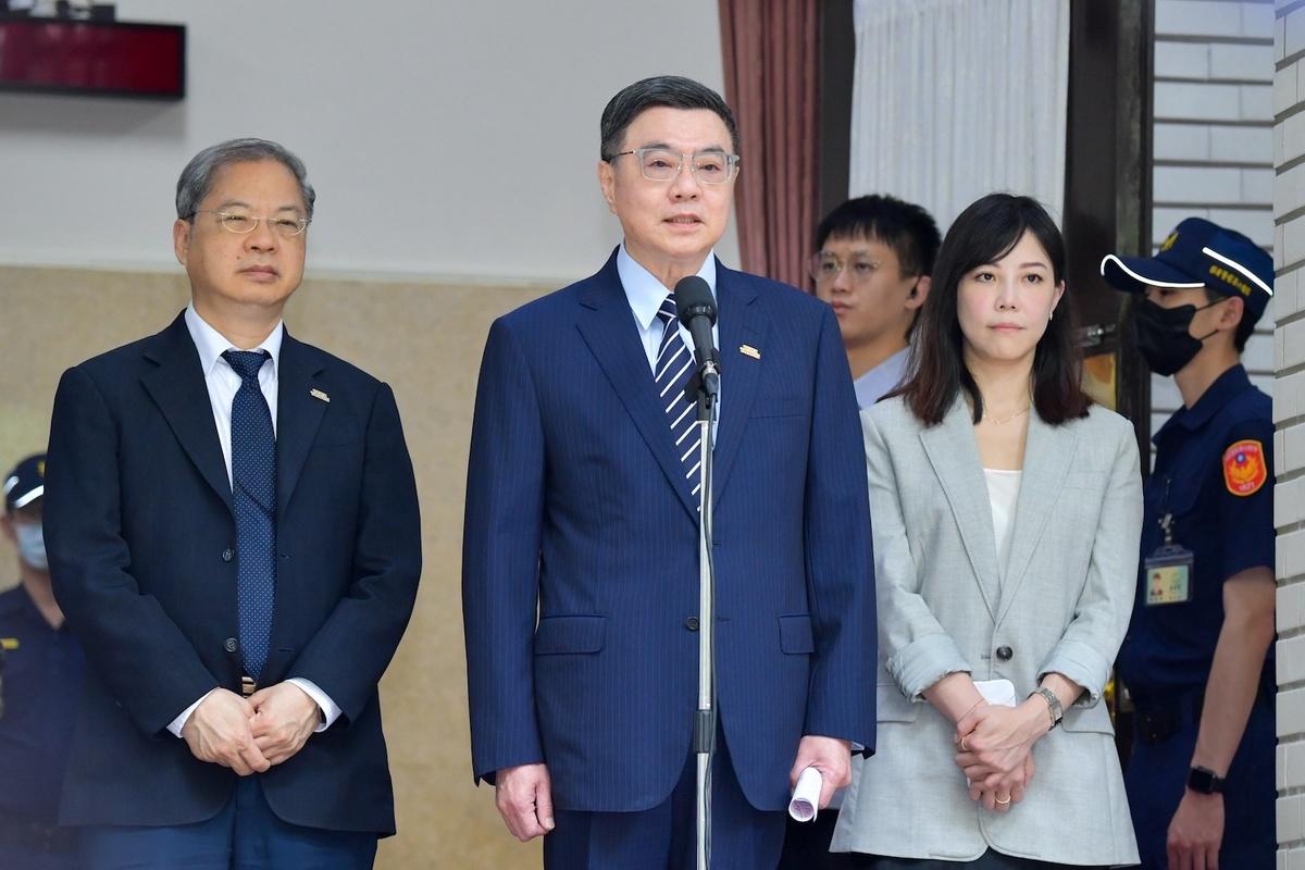 行政院長卓榮泰(中) 圖：林朝億/攝