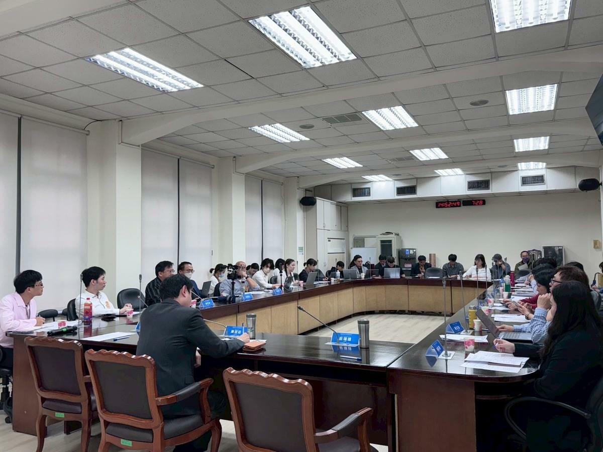 民進黨立委陳冠廷今（7）天舉行安樂死立法座談會 圖：陳冠廷辦公室提供