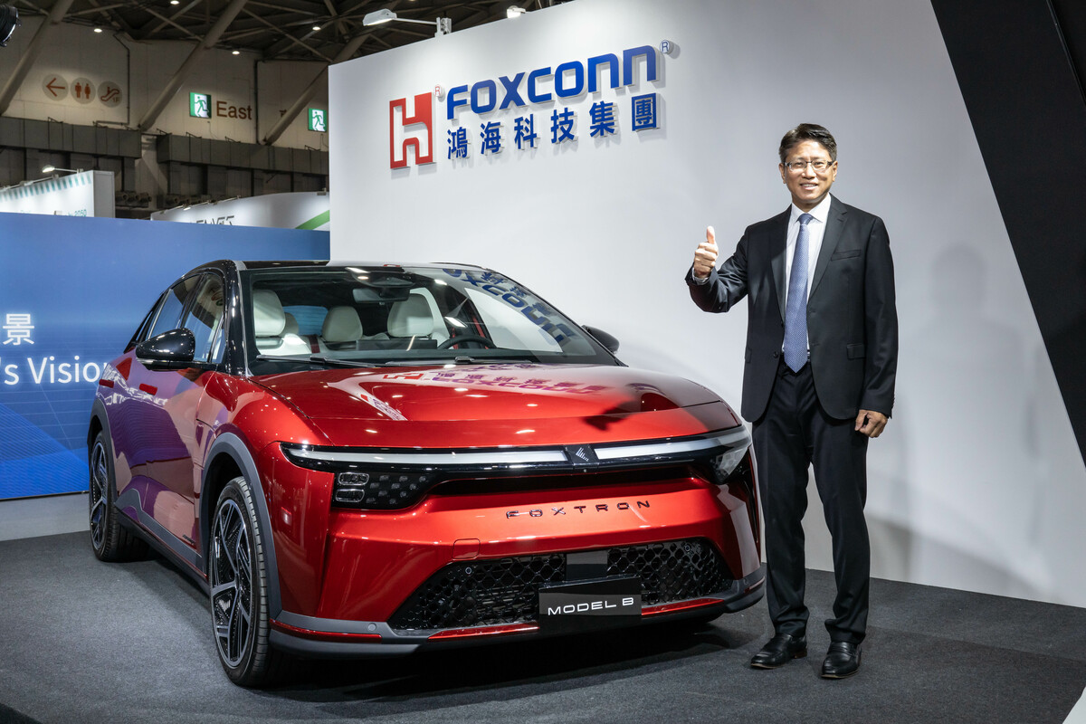 鴻海智慧電動車平台，結合CDMS商業模式持續輸出，旗下MODEL B、MODEL C、MODEL T皆已同海外客戶合作。(圖為2025台北國際車用電子展資料照) 圖：取自foxconn.com