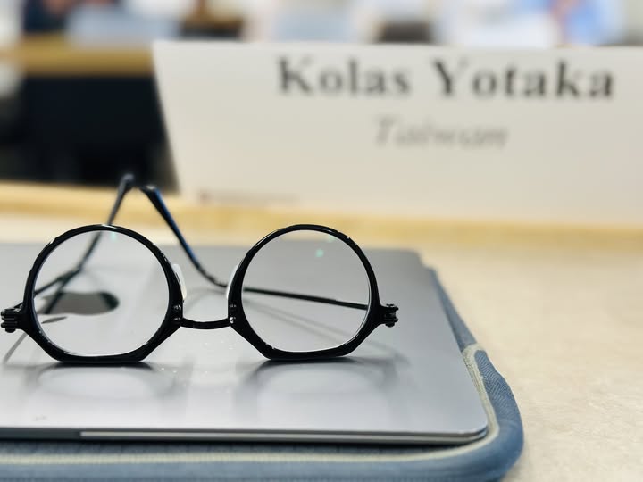 前總統府發言人Kolas Yotaka談96.2%「其餘人口」爭議，強調「『漢人』不是數學題」。 圖：翻攝「臉書」Kolas Yotaka粉絲專頁