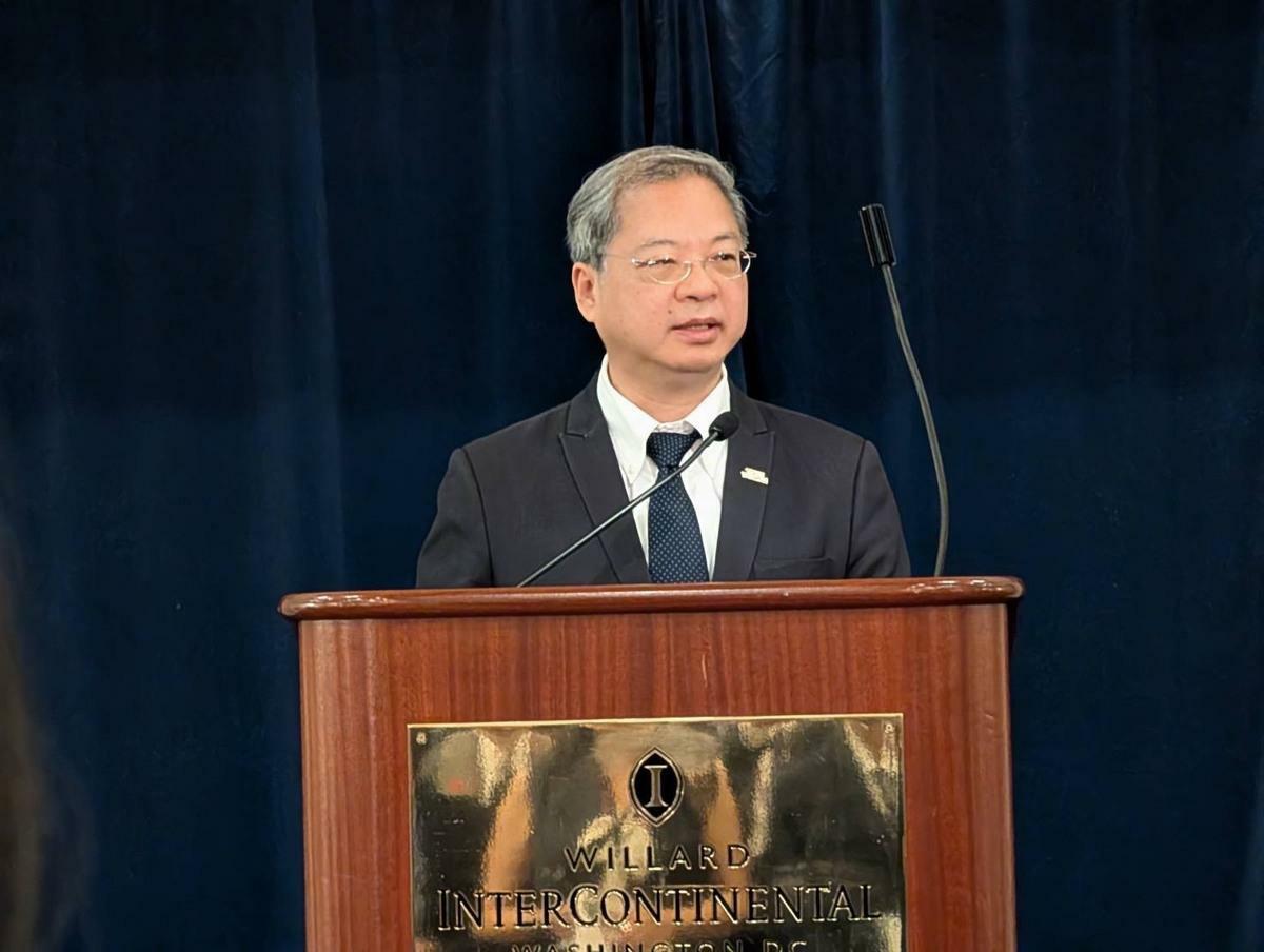 行政院秘書長龔明鑫於美東時間5 月11 日出席駐美代表處舉辦的「選擇美國(SelectUSA)投資高峰會」台灣代表團歡迎酒會。 圖：行政院提供