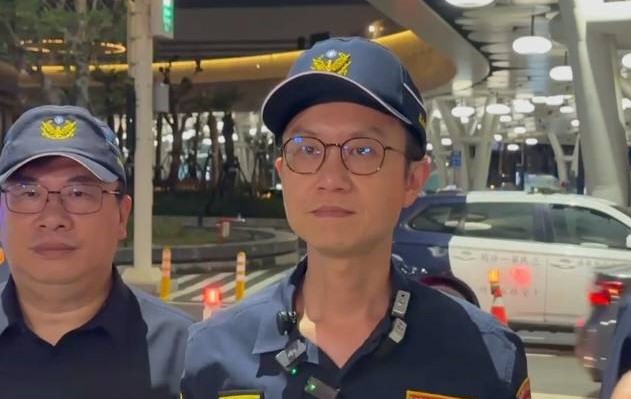 高雄市警局交通警察大隊大隊長黃元民(右)宣示「酒駕零容忍」決心，持續且無限期加強取締酒駕行為。 圖：高雄市警局交通警察大隊/提供