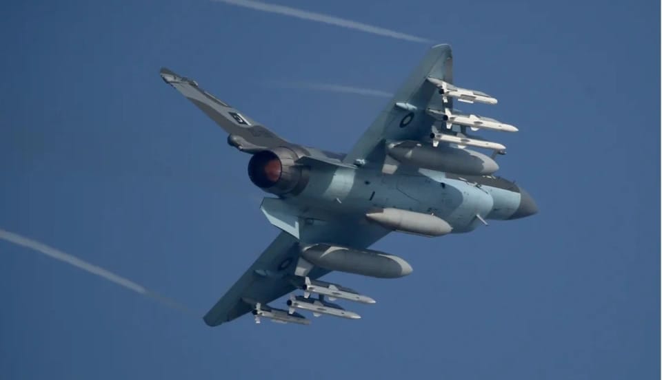 巴基斯坦空軍的JF-17梟龍戰鬥機。 圖：翻攝自騰訊新聞