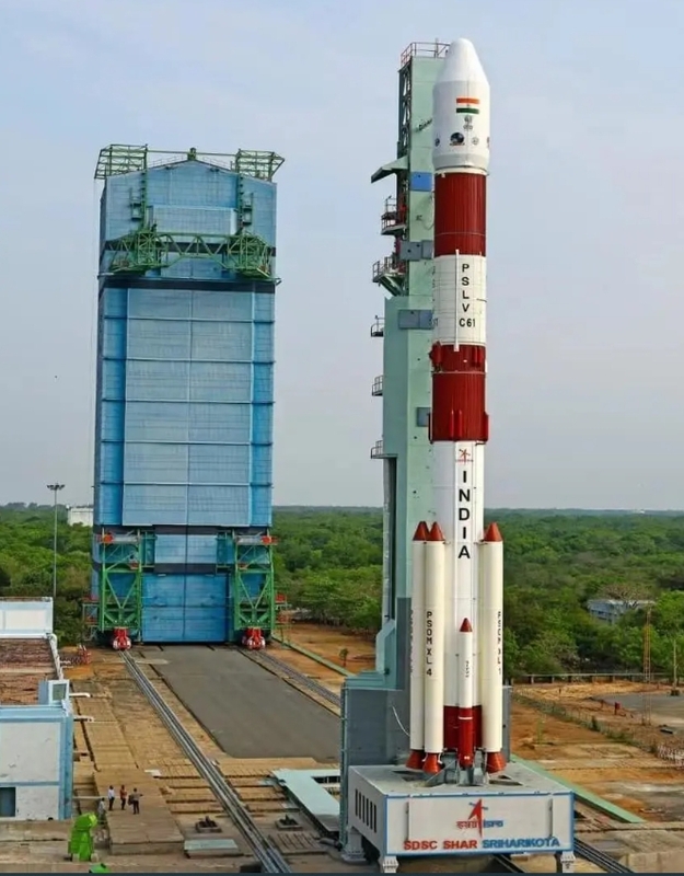 印度使用極地衛星運載火箭發射地球觀測衛星「EOS-09」。但發射後不久，發射基地與衛星失聯。 圖 : 翻攝自央視新聞