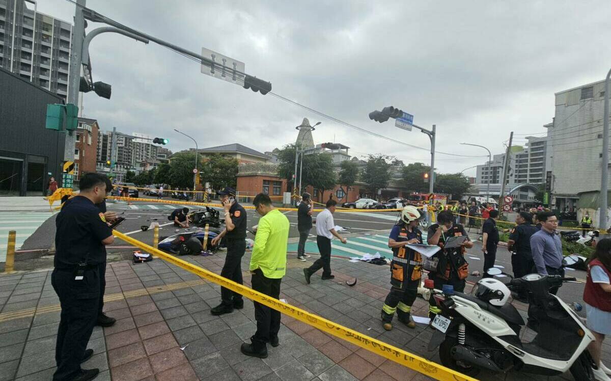 三峽3死車禍肇事者為模範父親熱心公益 里長：懷疑是心臟疾病釀禍