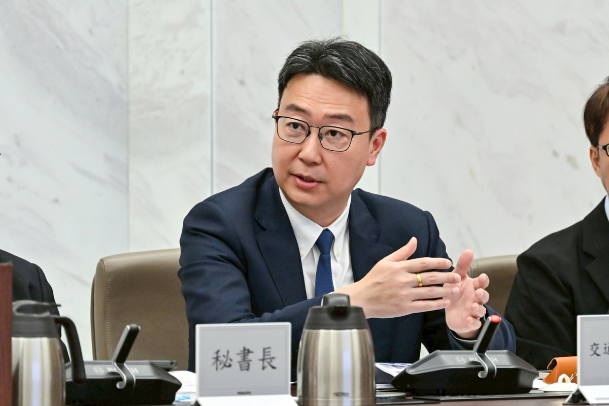 交通部長陳世凱出席「中央道路交通安全會報」114年第2次會議 圖：行政院提供