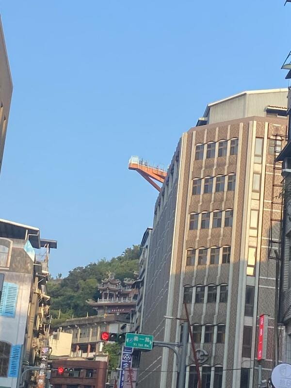 雷虎無人艇今（30）由海巡署找回。 圖：海巡署提供