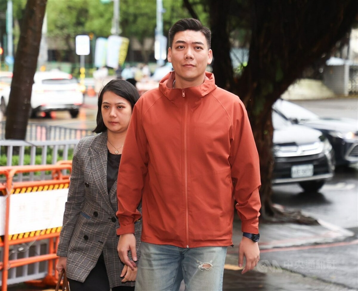 立委吳思瑤罷免案的選舉人兼罷免團體召集人賴苡任。（中央社檔案照片）