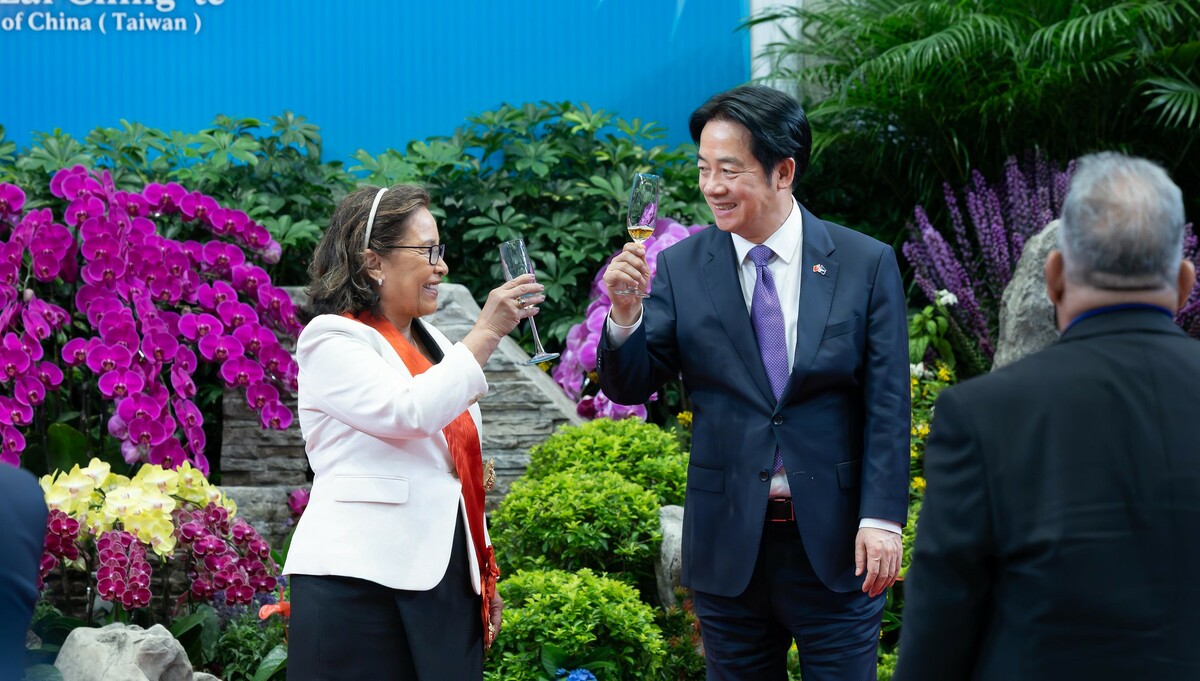賴清德與海妮一起乾杯 圖：總統府提供