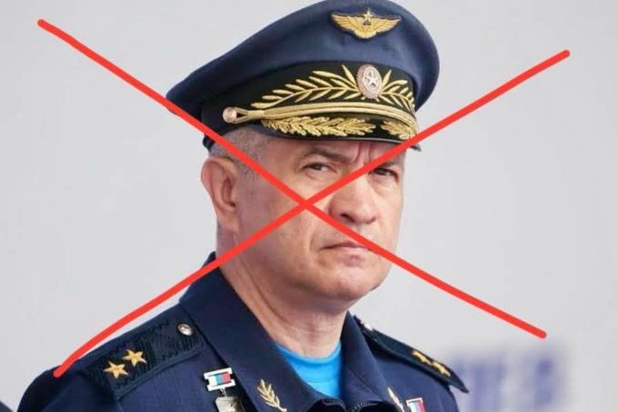 近期網路上也持續流傳著俄空軍司令、中將科拉貝什被要求為「蜘蛛網行動」負責，從莫斯科住家窗戶墜樓死亡的消息。然而截至目前為止，俄羅斯官方與國際媒體都尚未發布與此消息相關的報導，消息的真實性尚無法準確查核。 圖：翻攝自 @OlenaRohoza X 帳號