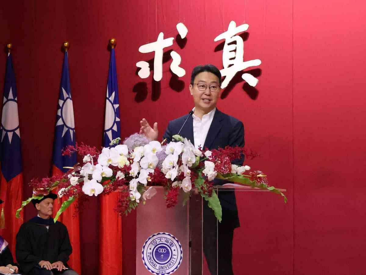 陳世凱自爆原本大一必修課「勞作教育」，他卻修到第四年才過，他以溫暖幽默的語氣摯分享「四年勞作教育」的特殊經歷與堅持不懈的韌性故事。 圖：東海大學/提供