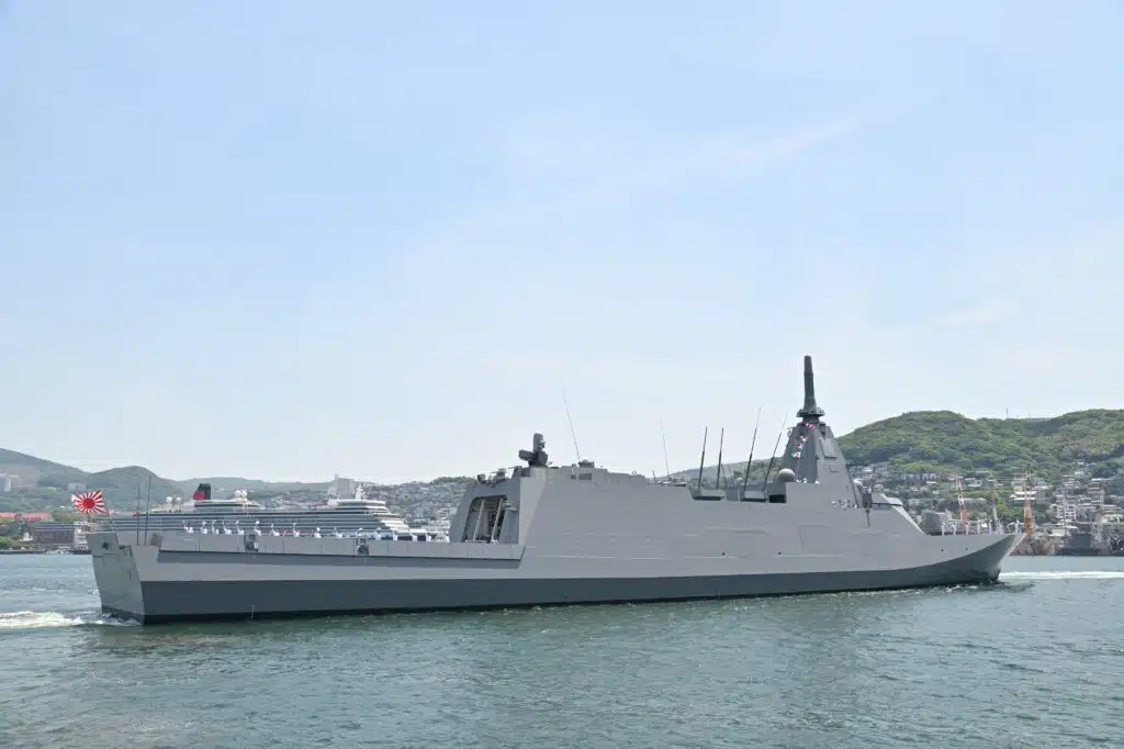 日本海上自衛隊最新型「最上」級護衛艦之一的「矢蚓號」（FFM-）。 圖：翻攝自 X