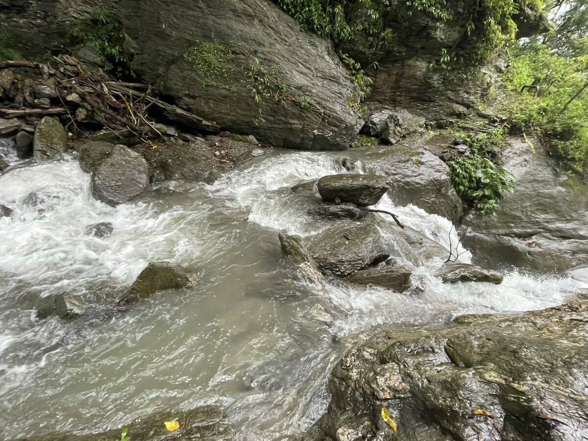 玉山瓦拉米步道受暴雨影響。 圖：翻攝自玉山國家公園臉書