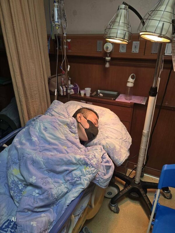 前刑事局警政監林明佐（圖）13日交保獲釋，但返家後因發燒、畏寒，14日上午緊急送醫。（林明佐家屬提供）中央社記者黃郁菁傳真 114年6月14日