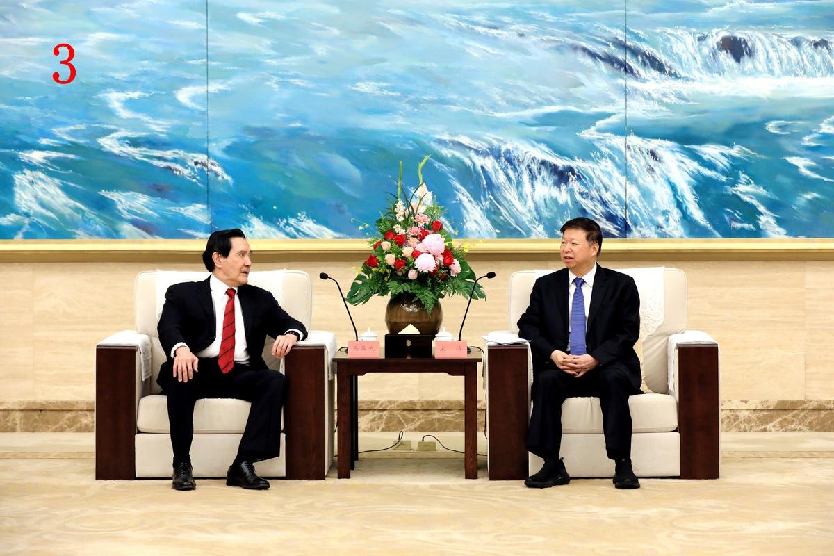 前總統馬英九第四次訪問中國大陸，6月17日與中共中央台辦主任宋濤會面。 圖：馬英九基金會提供
