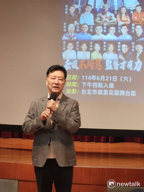 「戰鬥藍」召集人趙少康預告6月21日將舉辦首場反罷免大型造勢。 圖：黃建豪/攝（資料照）