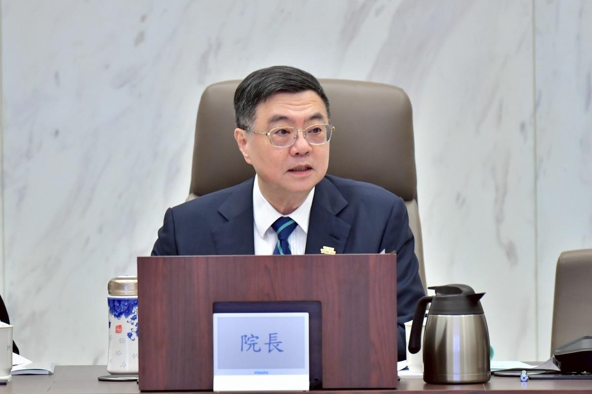 行政院長卓榮泰19日主持「行政院推動轉型正義會報」會議 圖：行政院提供