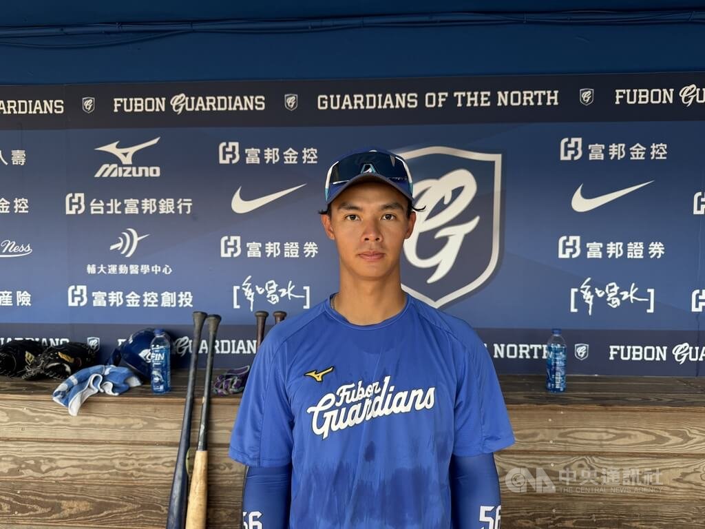 中職富邦悍將24日將陳愷佑（圖）首度升上一軍，陳愷佑表示，目標成為江坤宇等級的球員。中央社記者謝靜雯攝  114年6月24日