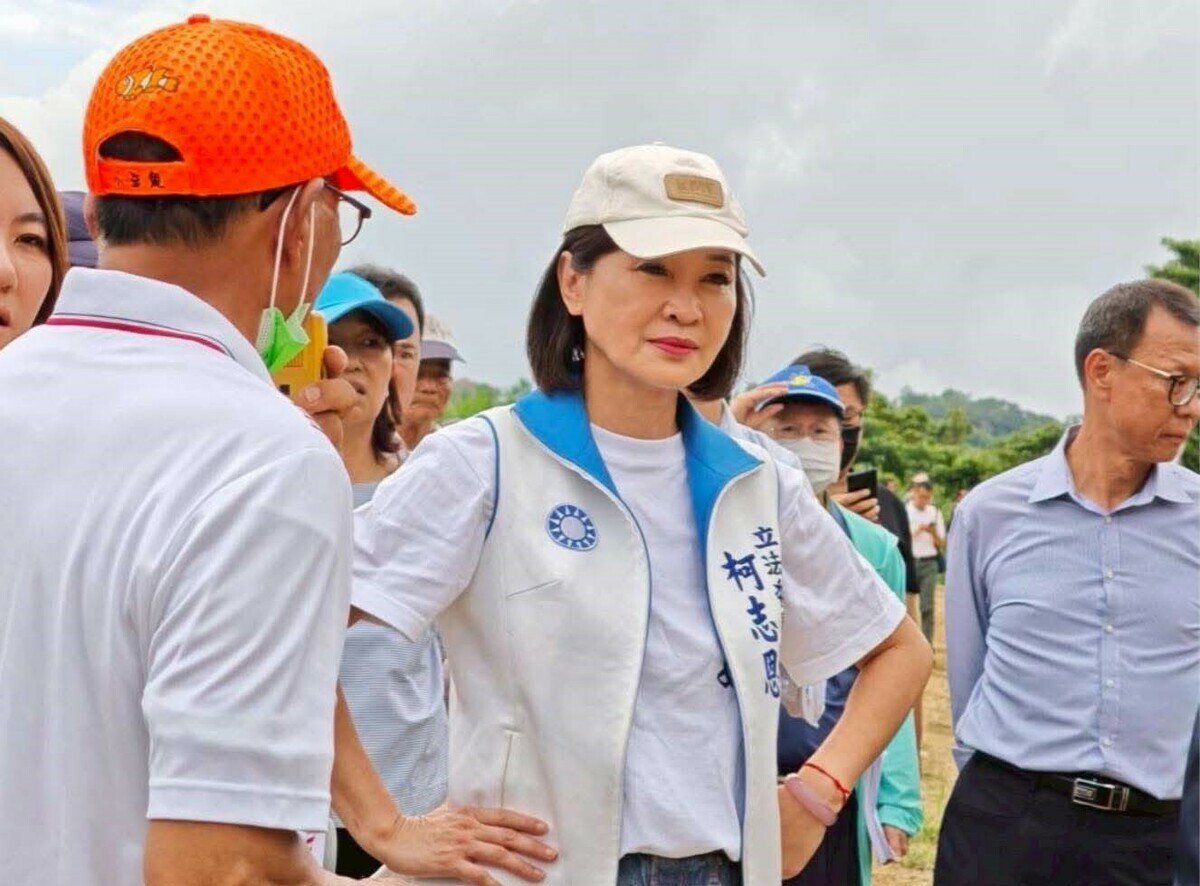 柯志恩針對大樹和山光電案表示，第二期水保許可廢止，但第一期水保許可仍有效，業者未來仍可能取得執照發電，土石流和飲用水安全隱憂未解。 圖：取自柯志恩臉書