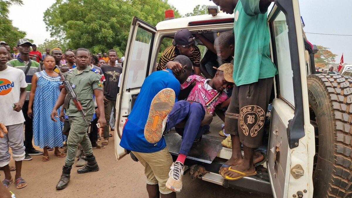 中非共和國首都班基（Bangui）25日驚傳重大校園踩踏事故。 圖：翻攝自X @honore123