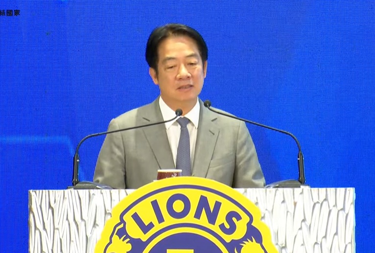 總統賴清德發表「團結國家十講」第三講，以「憲政體制」為主題，抨擊過去一年，藍白兩黨在立法院通過的許多立法已經違反中華民國憲法。 圖：擷取自賴清德Youtube頻道