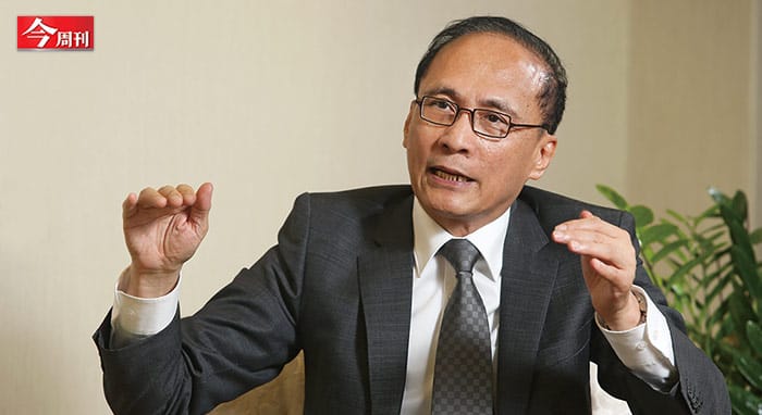 林全希望這次稅改方案，先把目前這步站穩了，再來談下一步。也希望這案子可以得到共識，讓大家對稅收問題了解更清楚，進到立法院以後，沒有太多政治性考量，但也期待媒體不要亂貼標籤，才能順利在年底前通過。 圖 : 今周刊 / 提供