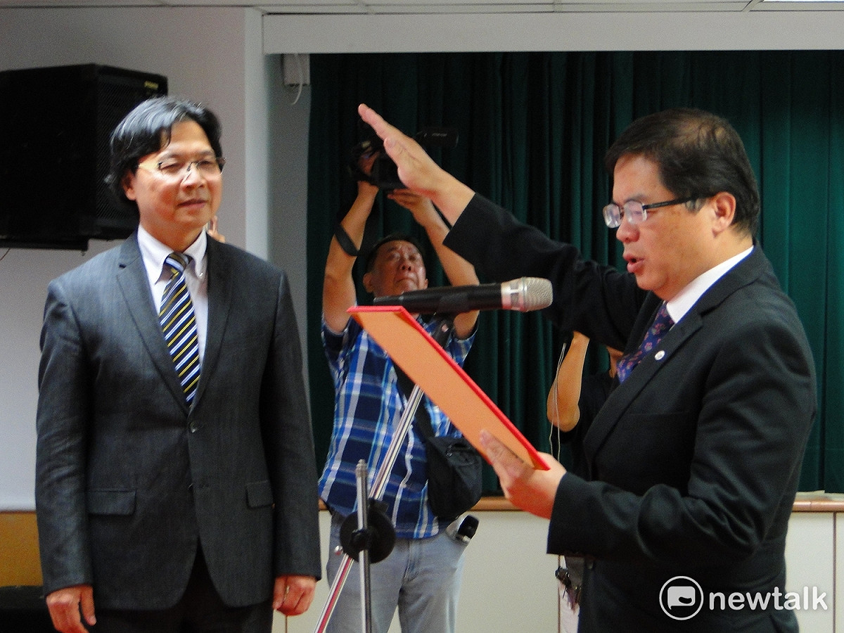 台南市代理市長李孟諺宣誓就職。 圖 : 黃博郎/攝
