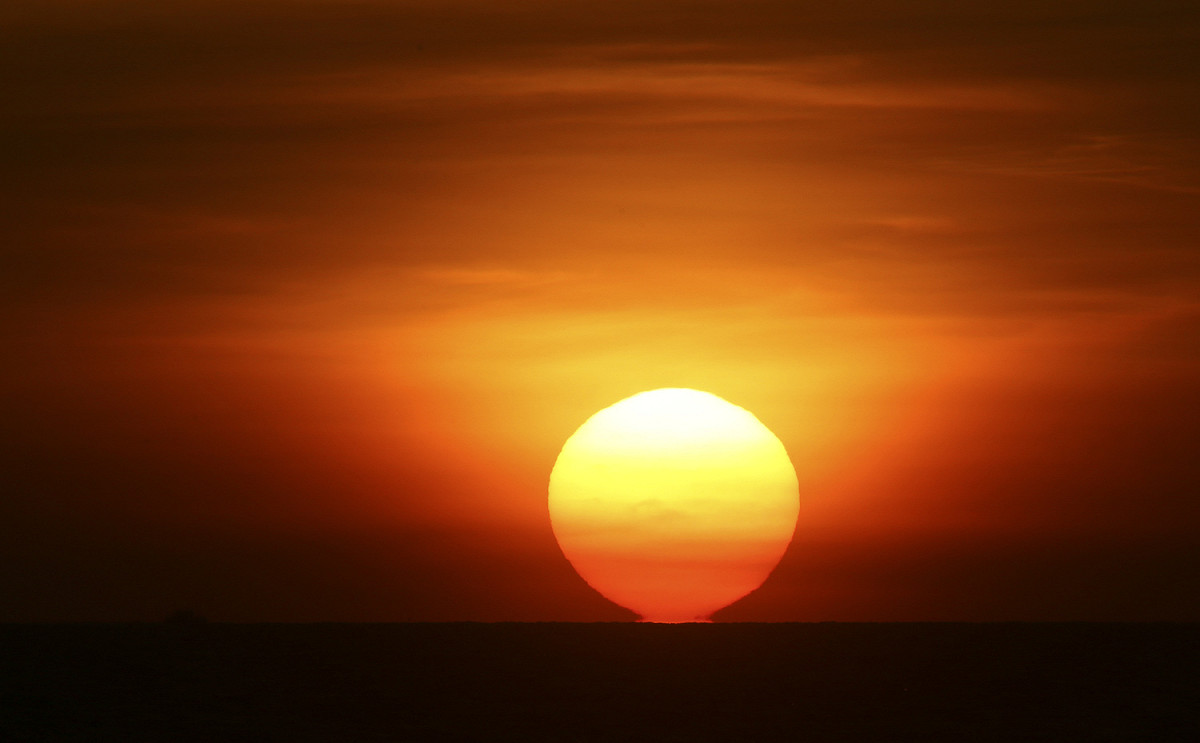 觀夕平台、漁光島的沙灘，是欣賞南台灣最美日落景緻的好去處。 張大魯/攝影