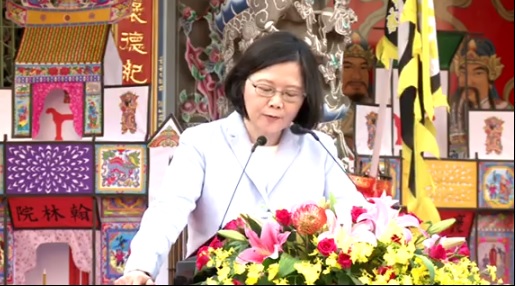 蔡英文全程使用客家語演說。 圖：擷取自蔡英文臉書