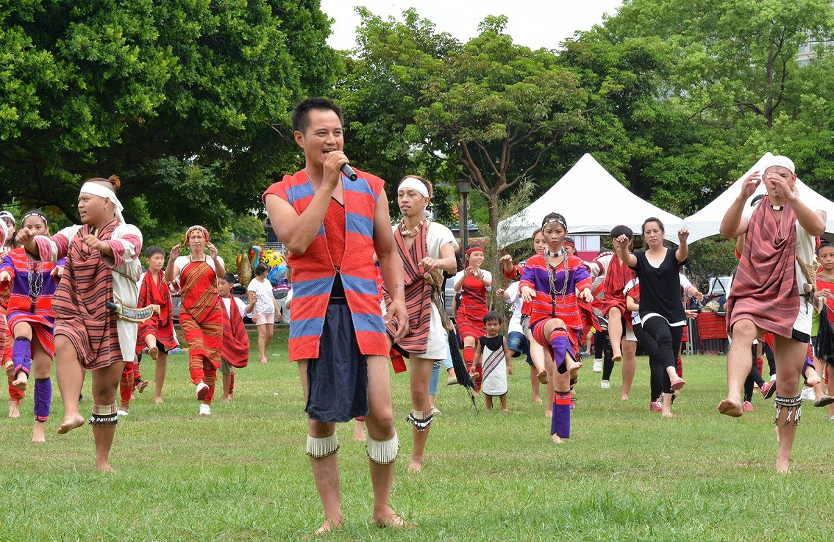 桃園區陽明公園今(9)日舉辦「桃園市106年度原住民族歲時祭儀－賽德克族播種祭（smratuc）」， 圖：桃園市政府/提供