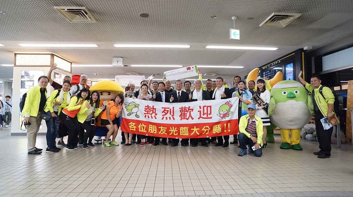 台中觀旅局長陳盛山指出，台中與大分縣自去年開闢定期航班，在溫泉、自行車等方面有緊密的往來交流，也促使兩地簽署城市友好交流合作備忘錄。 圖：台中市政府/提供