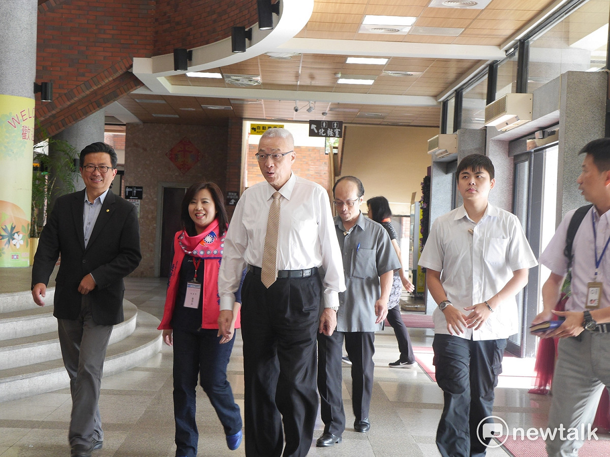 國民黨主席吳敦義今（15）天下午出席婦女總會輔選戰將成長營活動。 圖：趙婉淳／攝