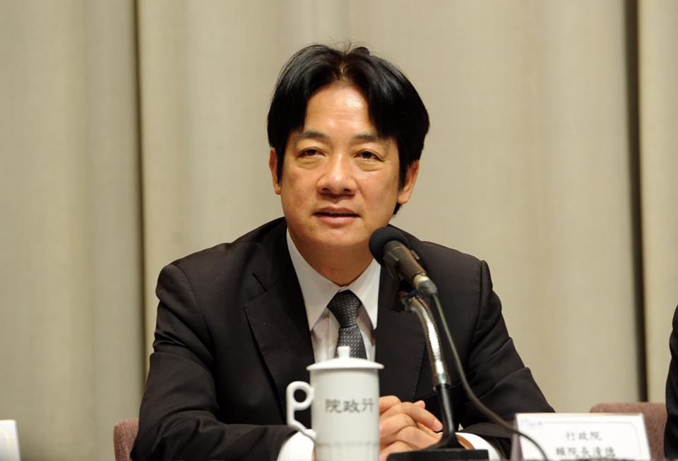 行政院長賴清德今（27）日表示一例一休法案四不變就像四根柱子一樣捍衛勞工權益。 圖：翻攝自賴清德臉書