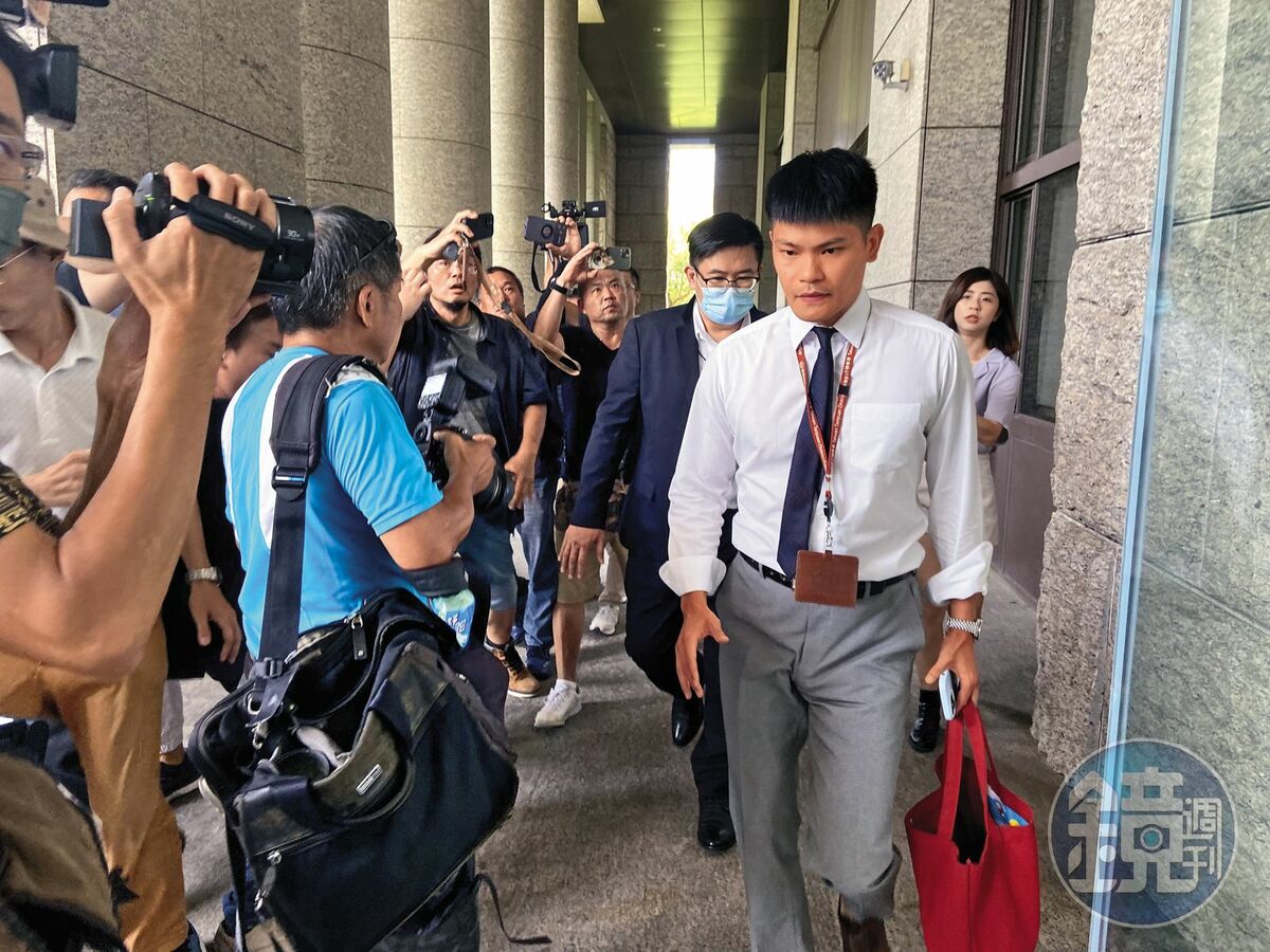 繼鄭文燦案證據遭偽造後，陳嘉義又被爆出開庭未告知當事人權利爭議。 圖：鏡傳媒