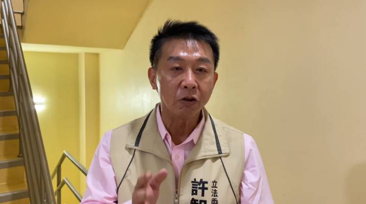 許智傑評估大罷免將破12席，並點名葉元之恐成大罷免破口。 圖：許智傑服務處/提供