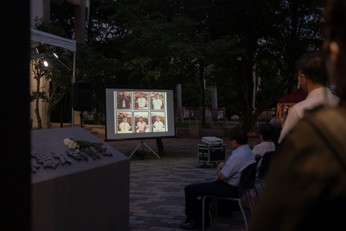 台灣大學學生會、研究生協會、陳文成博士紀念基金會與美國陳文成基金會2日於陳文成事件紀念廣場舉辦追思晚會。 圖：陳文成基金會提供