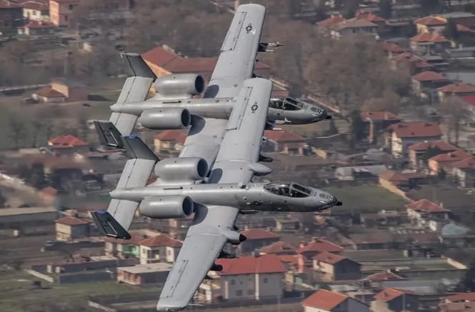 美軍A-10攻擊機。  圖 : 翻攝自軍武大V