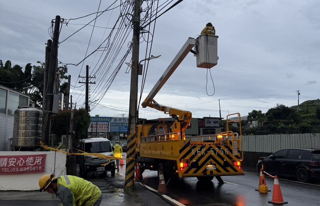 高雄市發生多起供電饋線瞬跳事故。 圖：台電高雄區營業處/提供