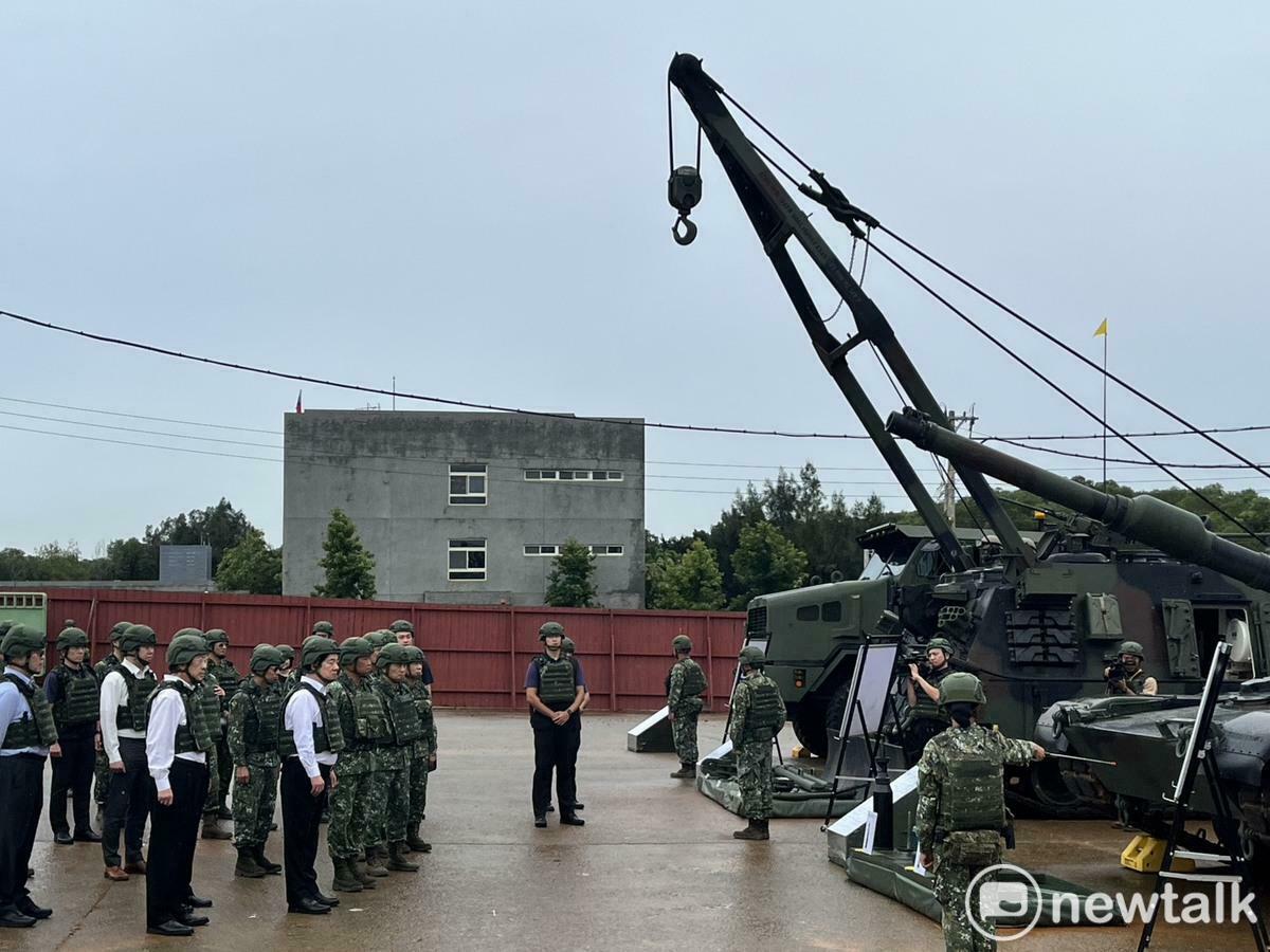 總統賴清德視導「M1A2T新式戰車換裝訓練」。 圖：金大鈞/攝