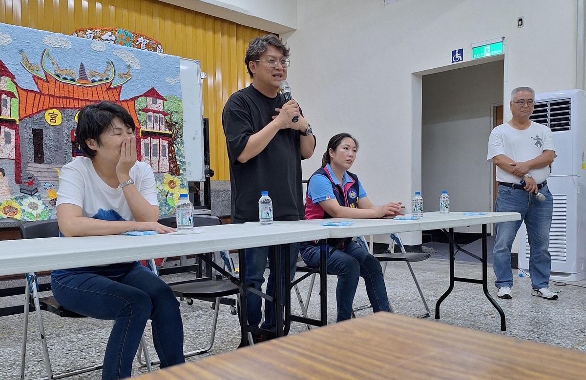 台東縣舉辦「縣政說明會」，實則是反罷免宣傳講座，罷團怒批饒慶鈴黨政不分。 圖：「挫賓行動團隊」提供